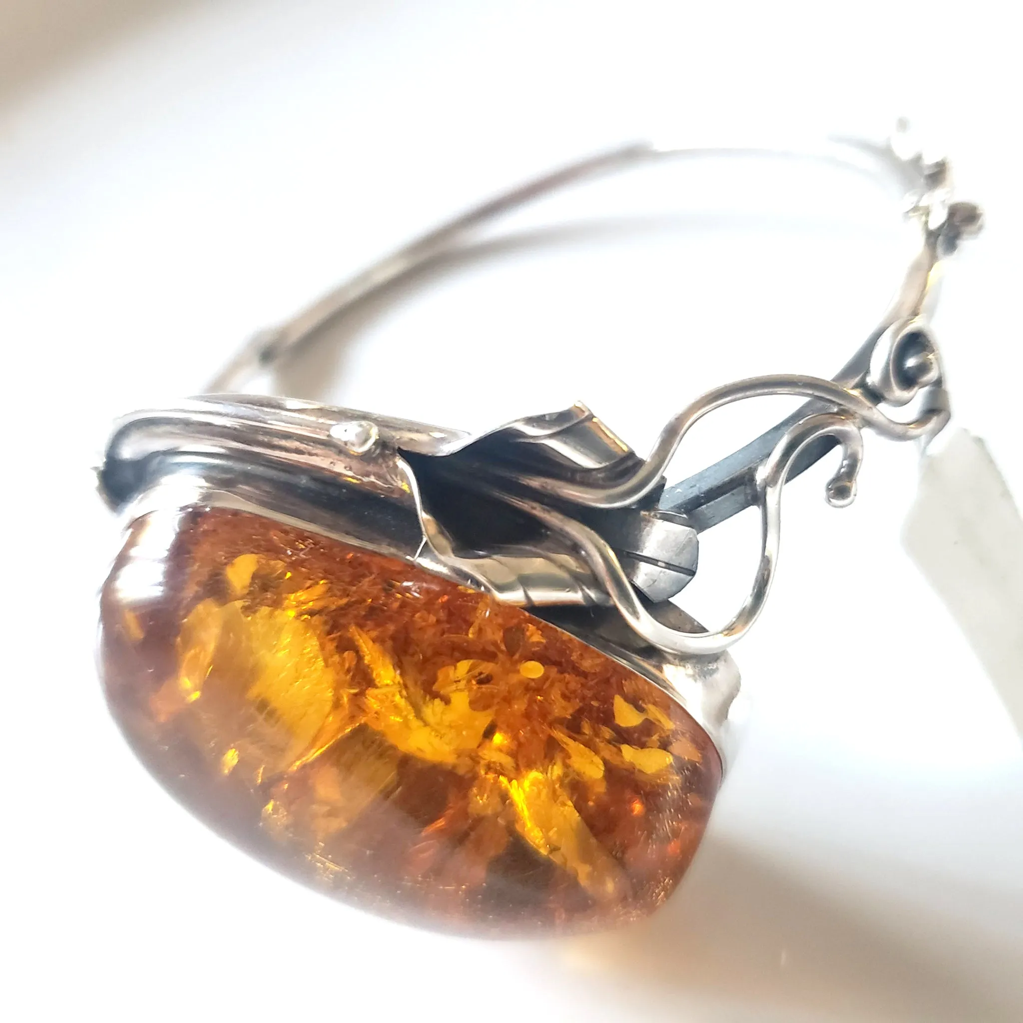 Oval Amber Bungle Silver Bracelet