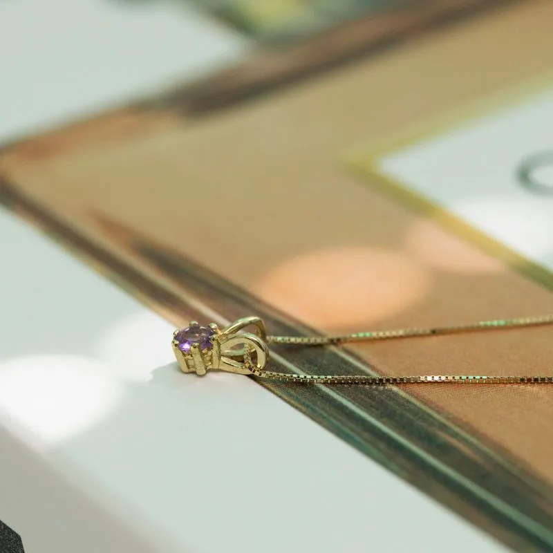 Rabbit pendant with Amethyst stone 4 mm