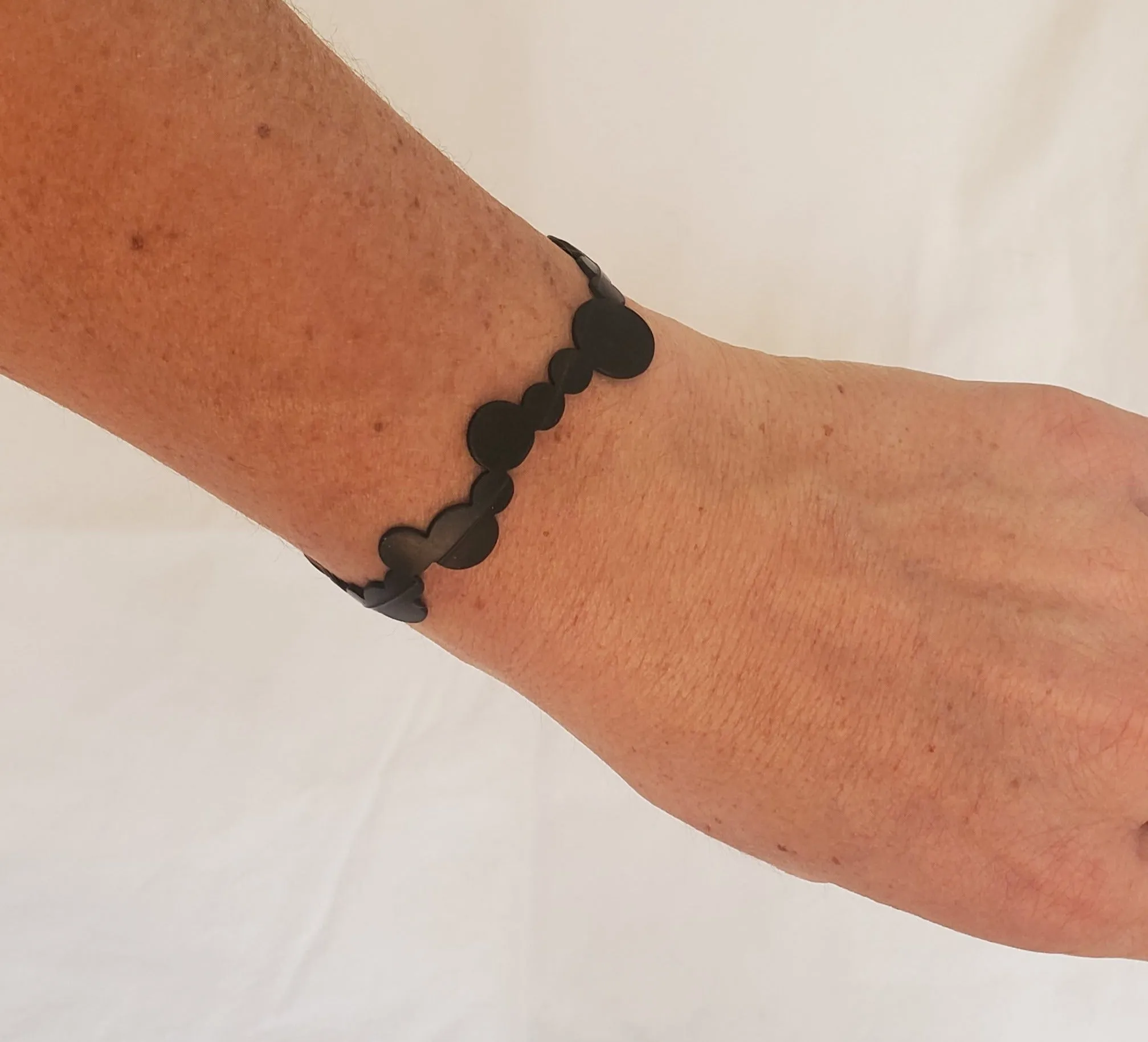 river bubbles bracelet