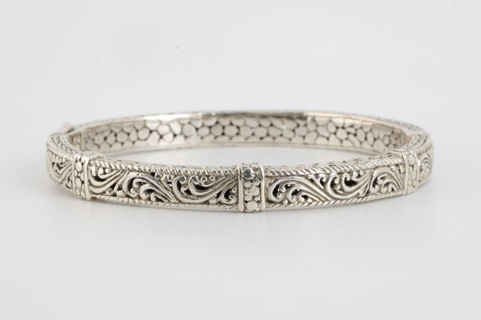 Sarda 925 Silver Hinged Cuff Bracelet (30.43g.)
