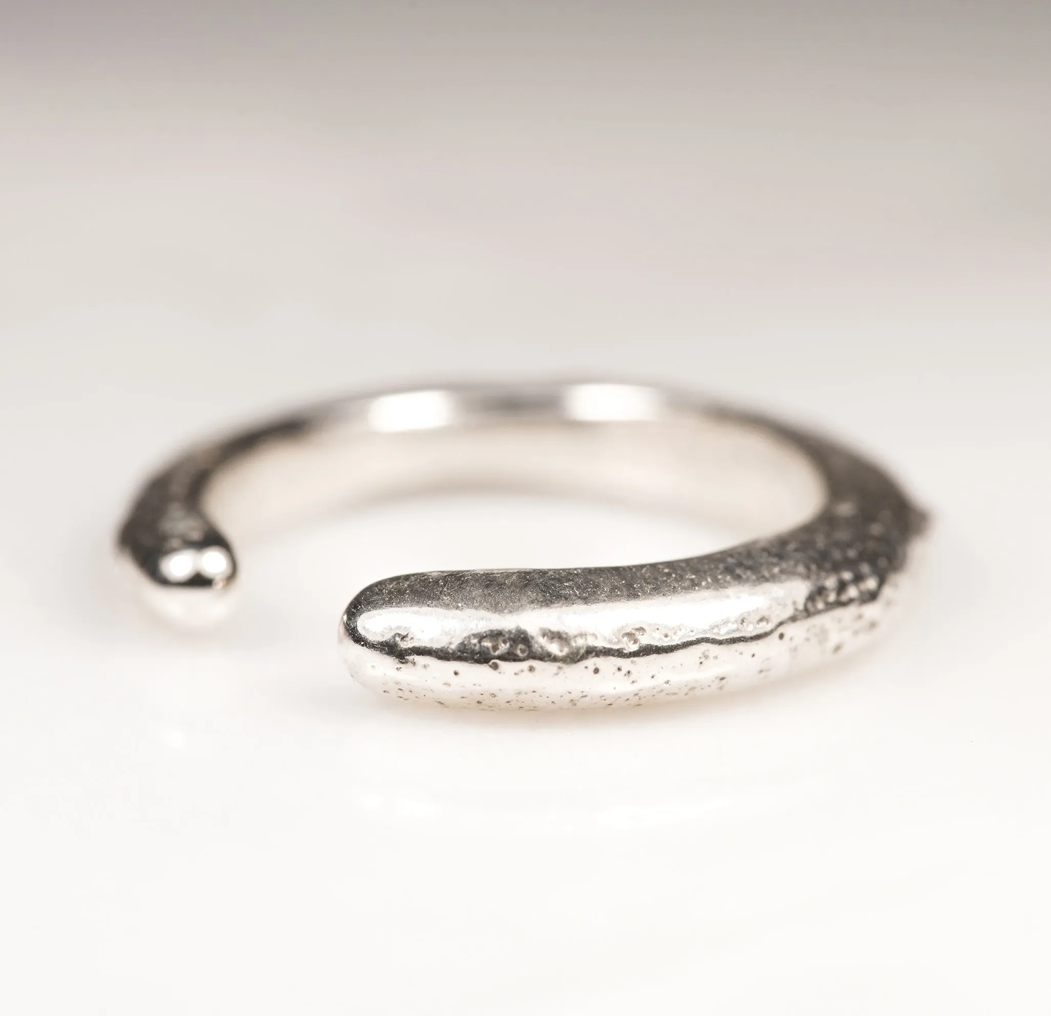 Silver Casted ring - Size 6