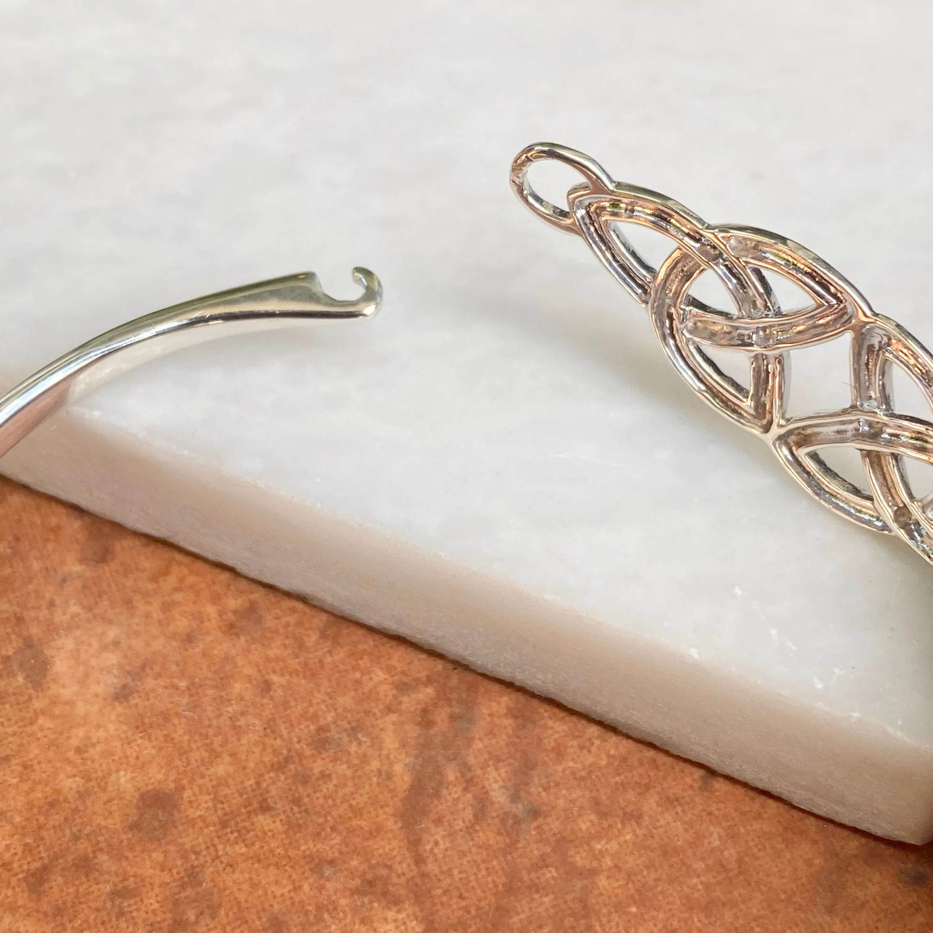 Sterling Silver Celtic Knot Thin Bangle Bracelet