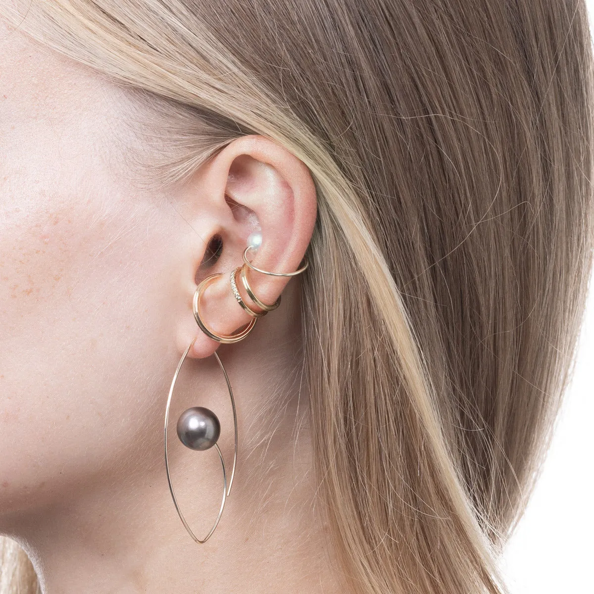 Tahiti Pearl Floating Oval Earring Large size