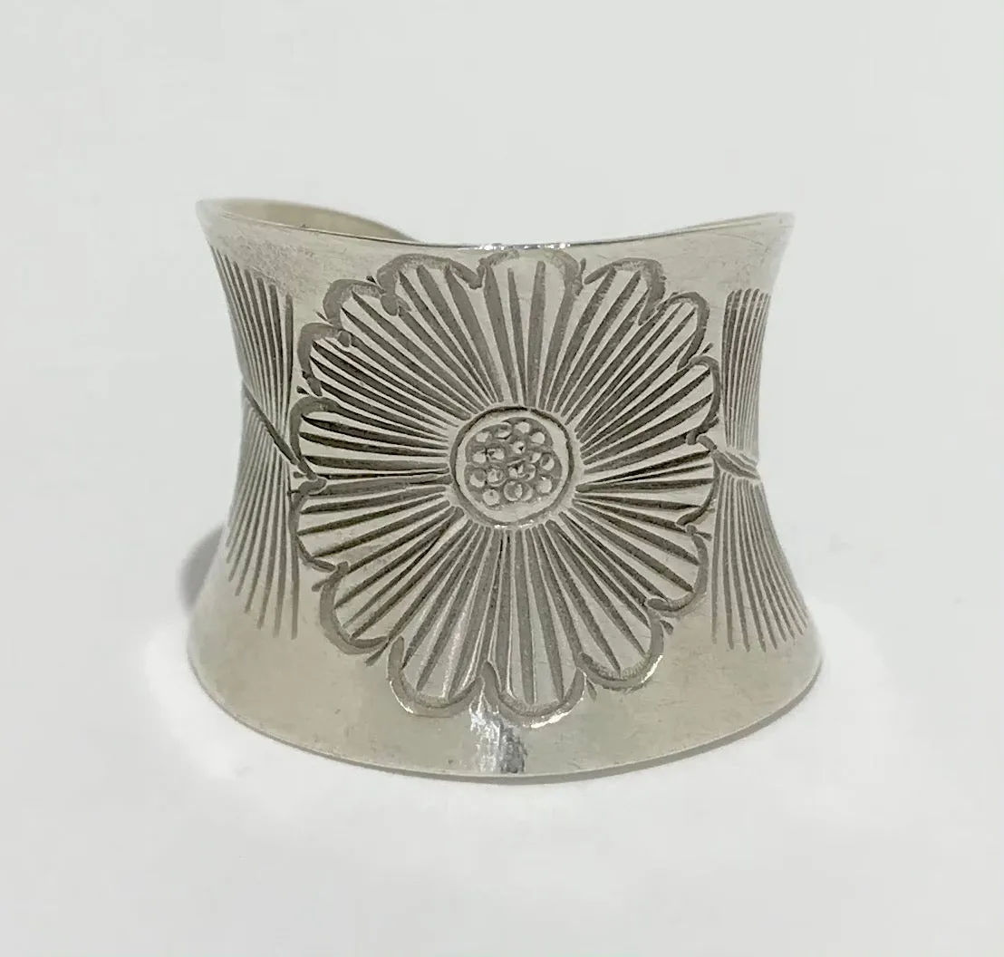 Thai Hill Tribe Silver Floral Ring