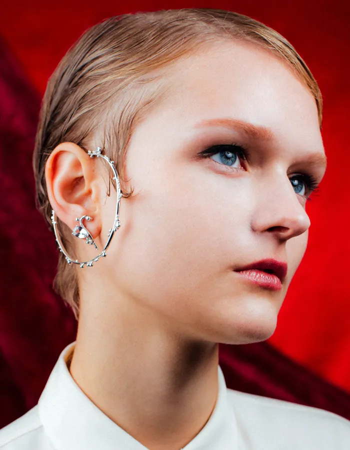 The Rosebuds Bangle in Gold