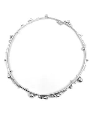 The Rosebuds Bangle in Gold