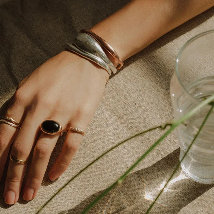 thin wavy cuff