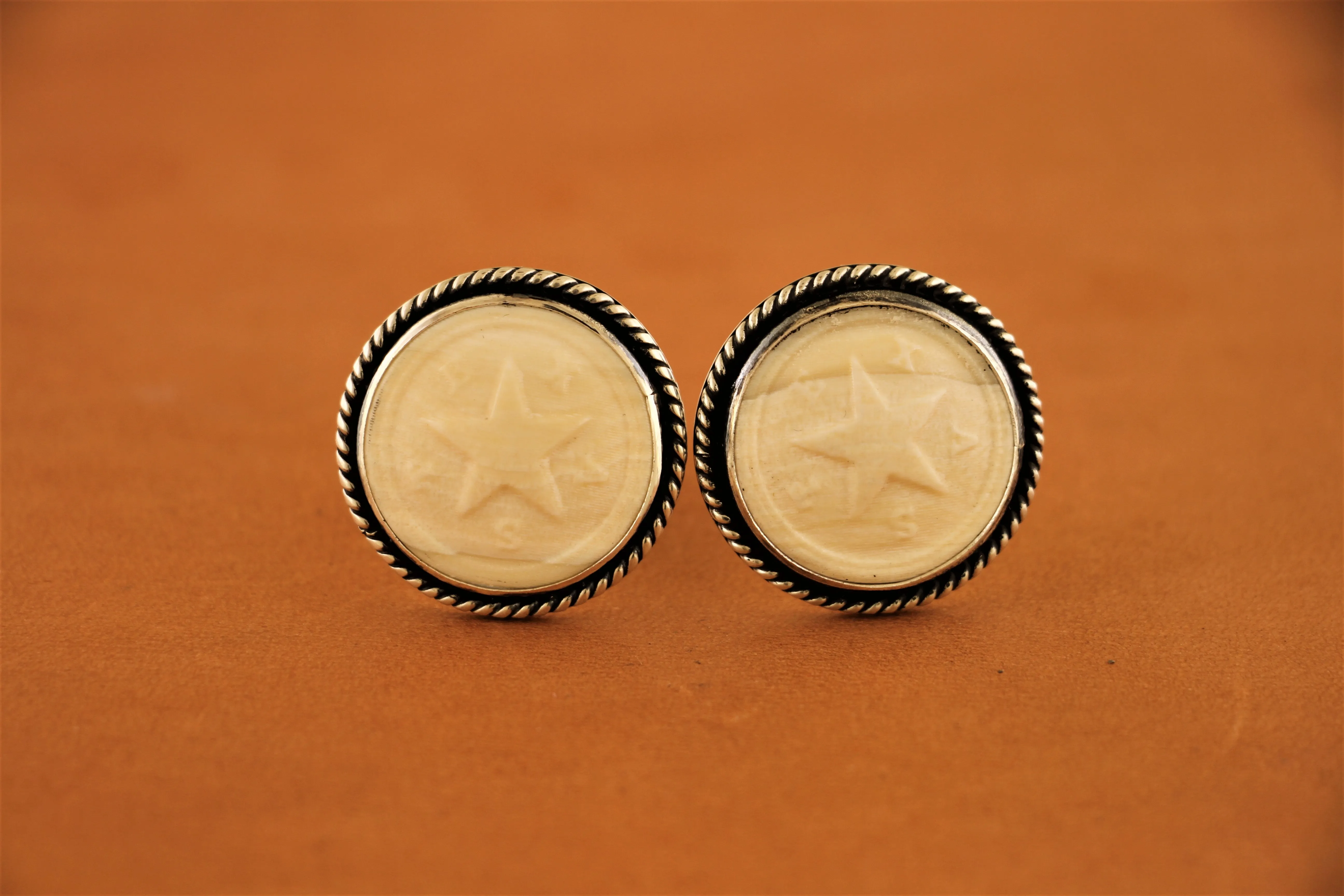 Twisted Rope Edge Mammoth Ivory Texas Army Cufflinks