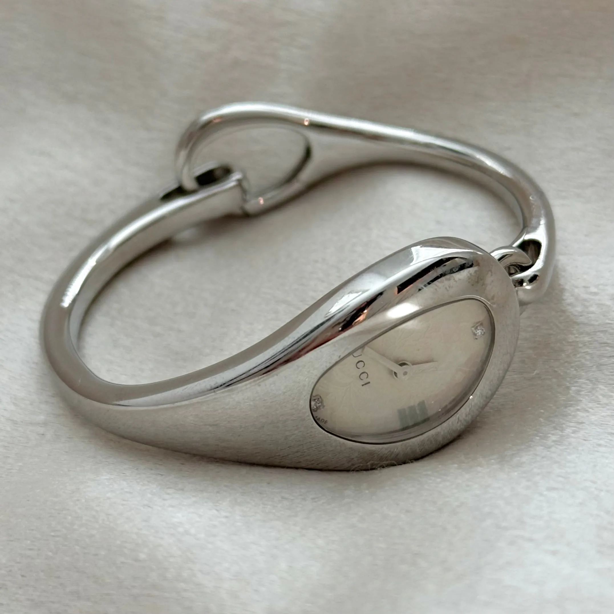 VINTAGE GUCCI DIAMOND WATCH