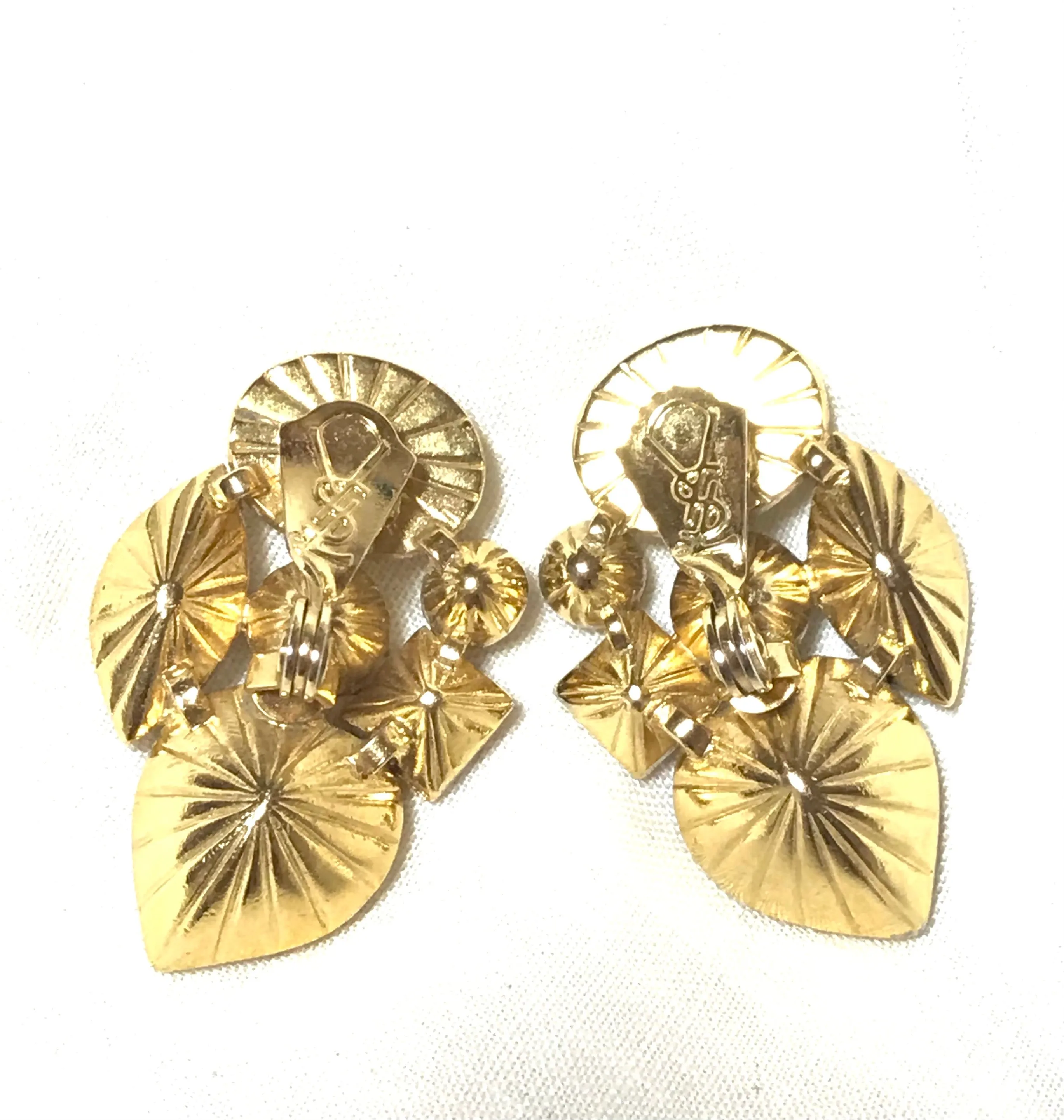 Vintage Yves Saint Laurent crystal and pearl earrings. YSL must have jewelry piece. Heart, pink, purple, pearl stones. 010312et