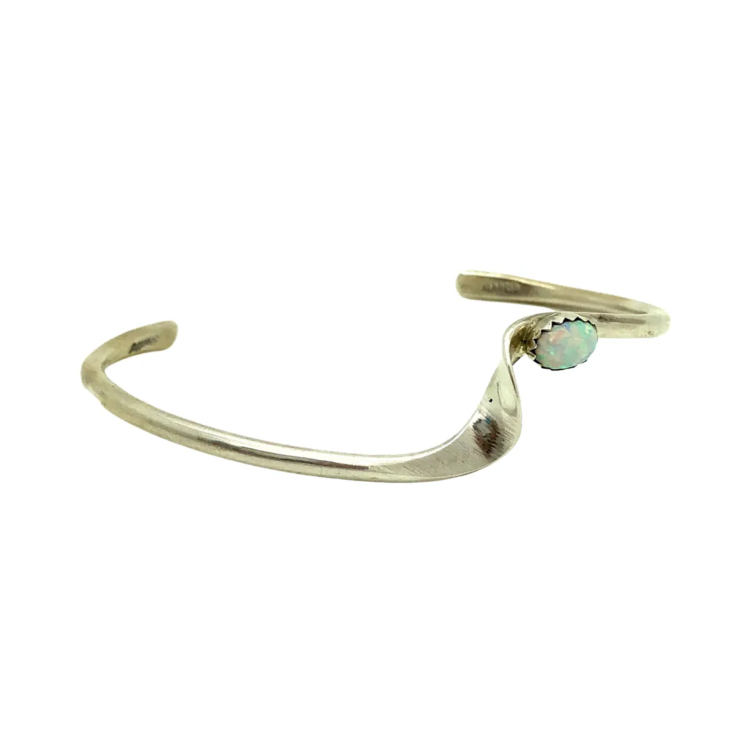 Wavy Opal Bracelet